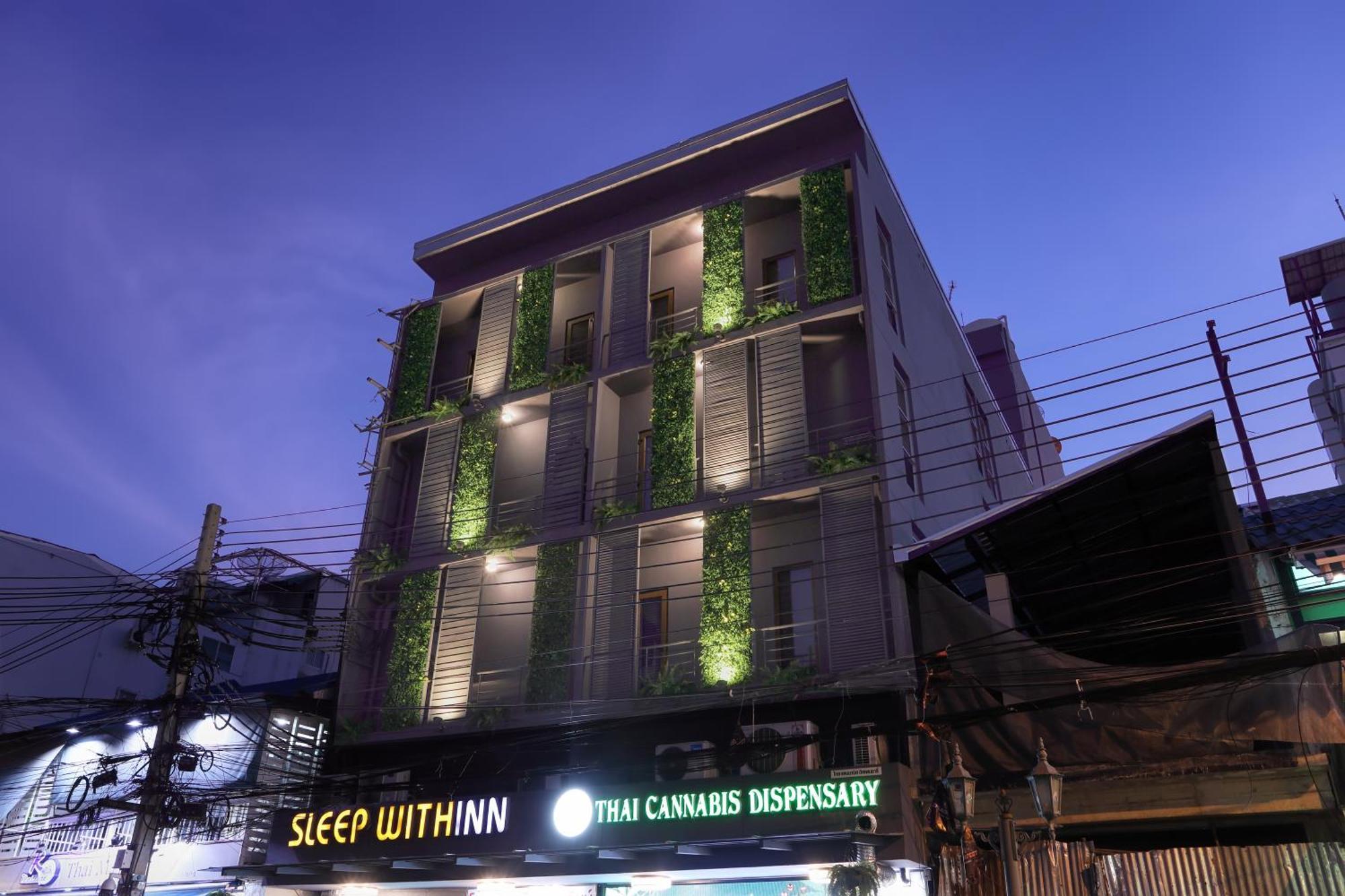 Sleep Withinn Penginapan